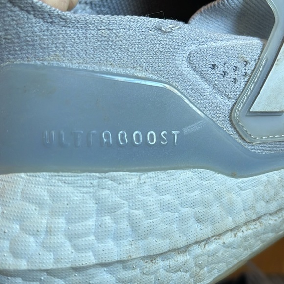 Adidas Primeblue made with parley ocean plastic Men’s Size 13 - Picture 5 of 9